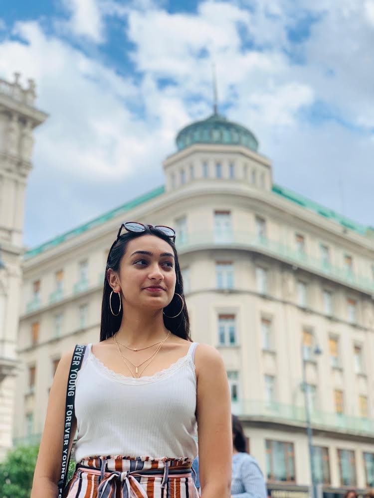 Raina Shah, Biology, Chemistry and English tutor